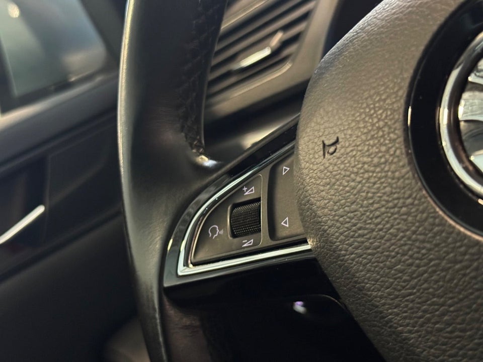 Skoda Superb 1,4 TSi 150 Active Combi 5d