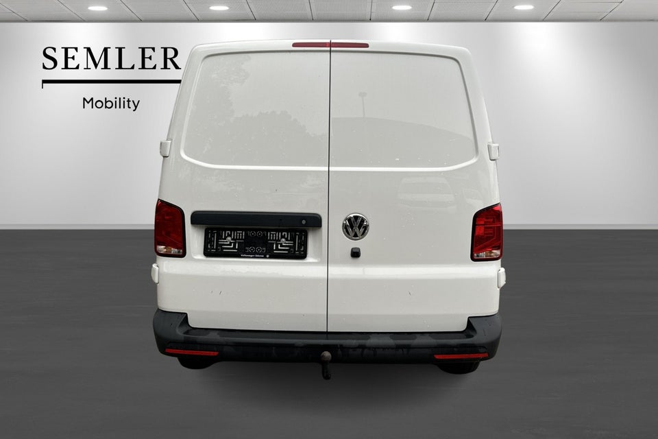 VW Transporter 2,0 TDi 110 Kassevogn lang