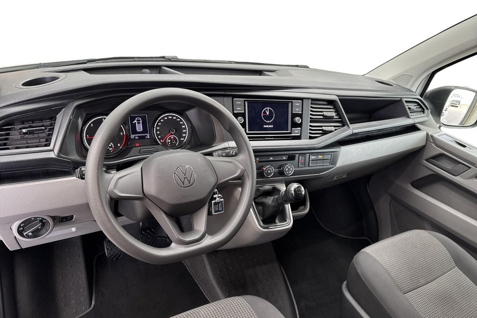 VW Transporter 2,0 TDi 150 Kassevogn lang