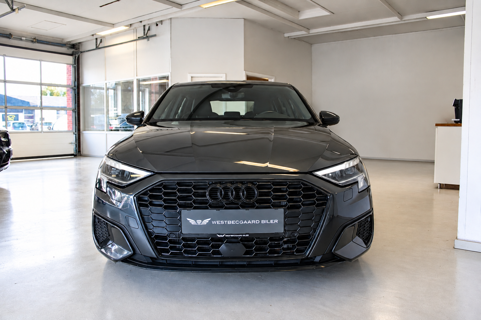 Audi A3 40 TFSi e Sportback S-tr. 5d