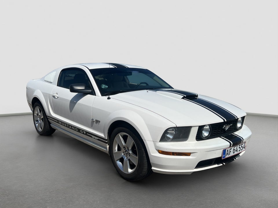 Ford Mustang 4,6 GT Coupé aut. 2d