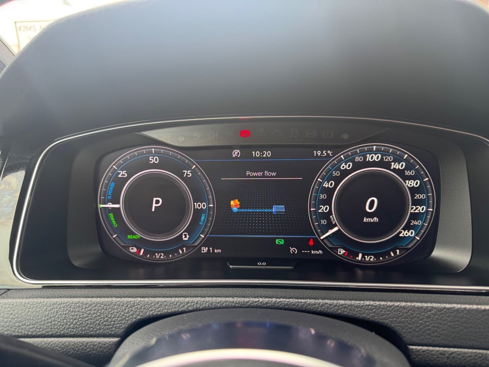 VW Golf VII 1,4 GTE DSG 5d