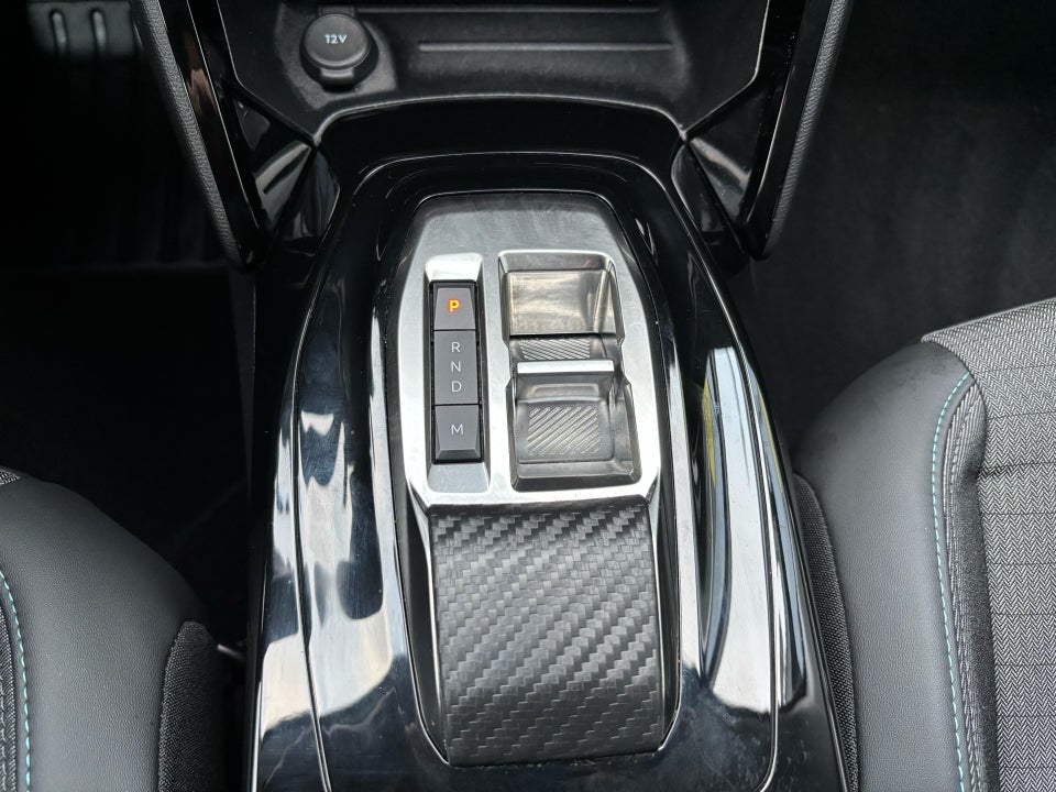 Peugeot 208 1,2 PureTech 100 Allure Pack EAT8 5d