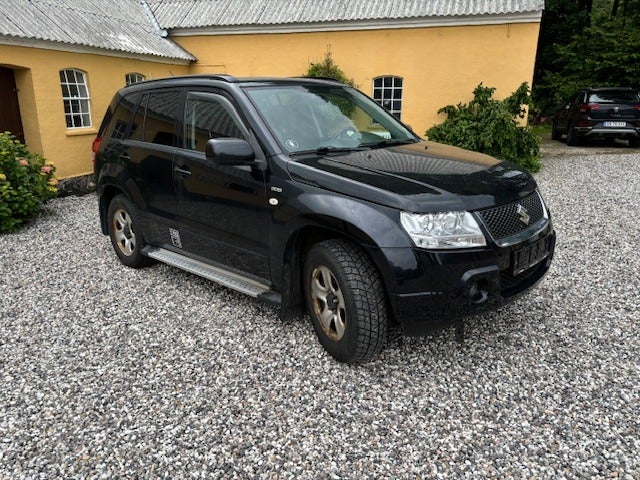 Suzuki Grand Vitara 1,9 DDiS GLS Van 5d