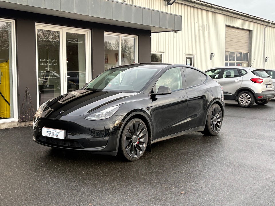 Tesla Model Y Performance AWD 5d