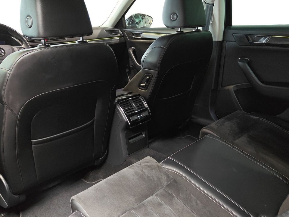 Skoda Superb 1,4 TSi iV Plus DSG 5d