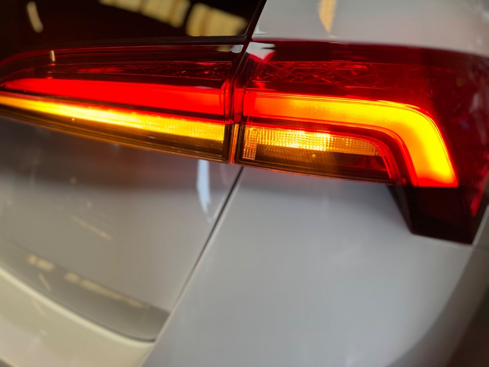 Skoda Scala 1,6 TDi 115 Ambition DSG 5d