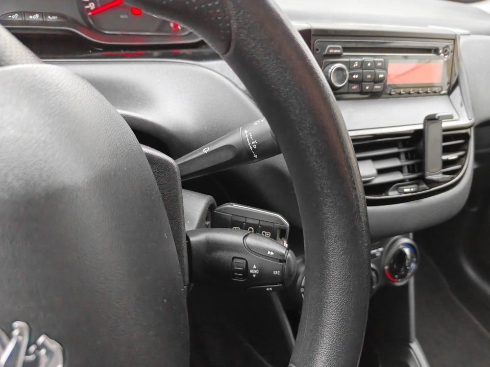 Peugeot 208 1,0 VTi Access 5d