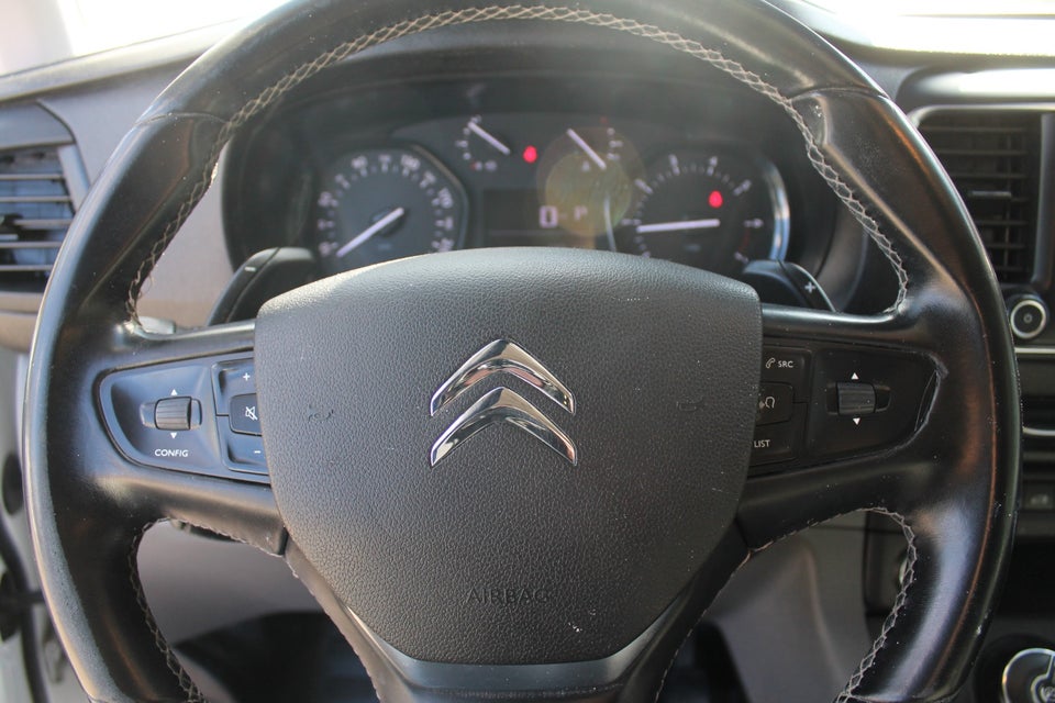 Citroën Jumpy 2,0 BlueHDi 122 L2 MasterLine EAT8