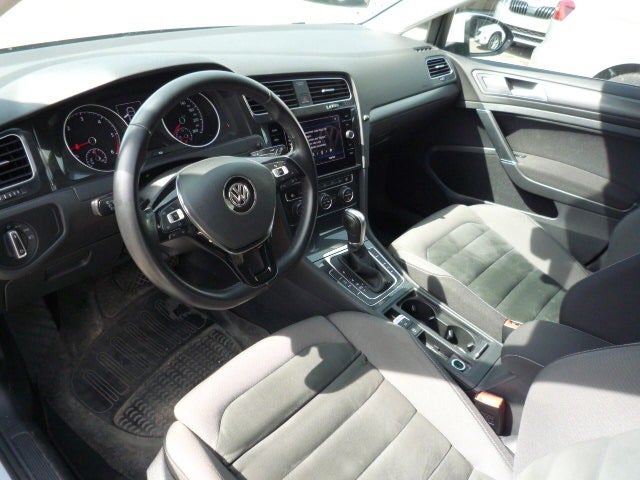 VW Golf VII 1,6 TDi 115 Comfortline Variant DSG 5d