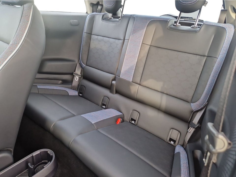 MINI Cooper E Classic Trim L 3d