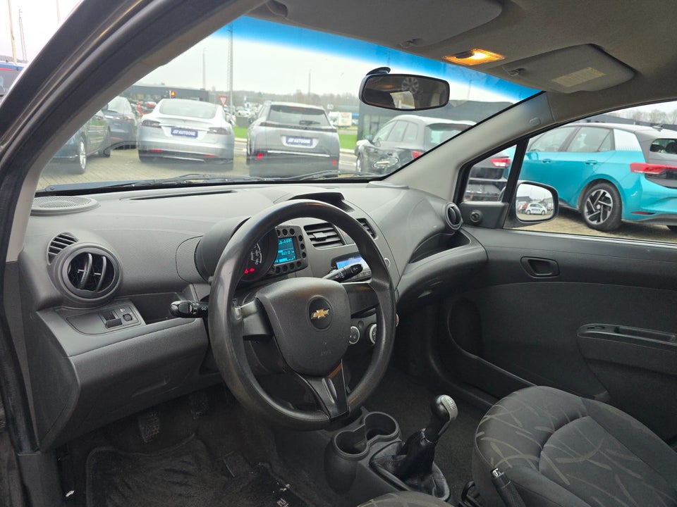 Chevrolet Spark 1,0 LA 5d