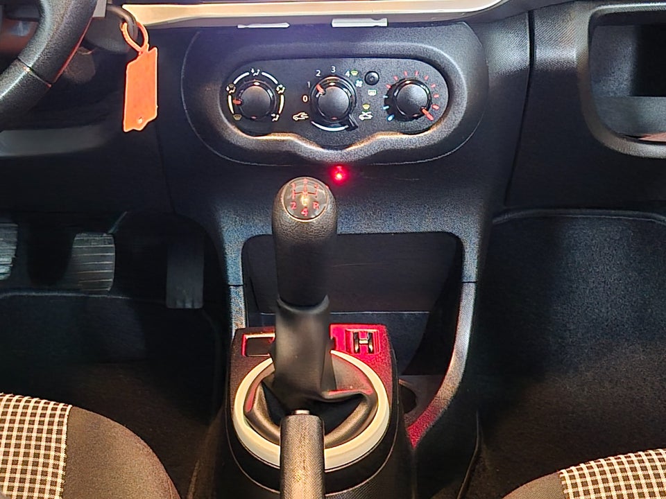 Renault Twingo 1,0 SCe 70 Expression 5d