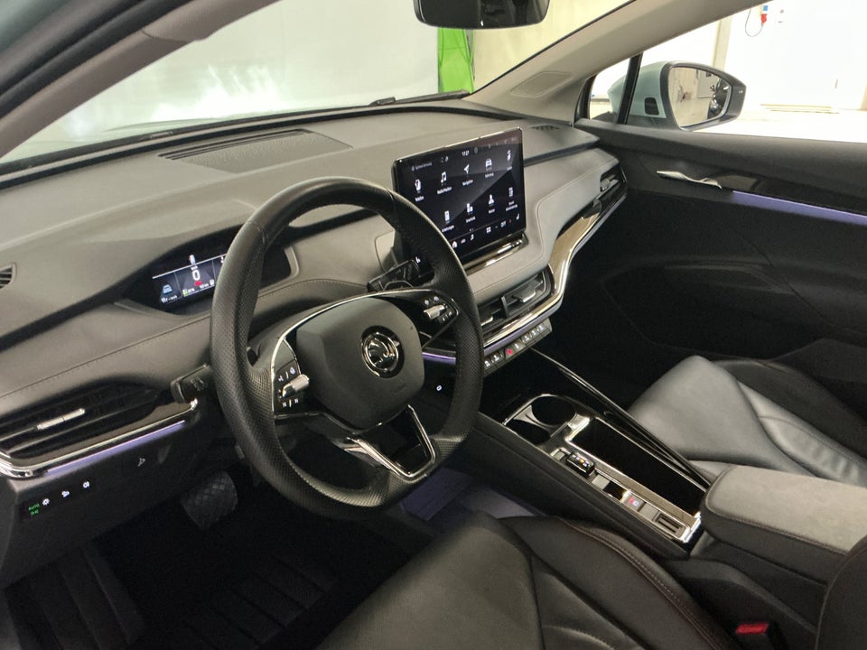 Skoda Enyaq 80 iV Suite 5d