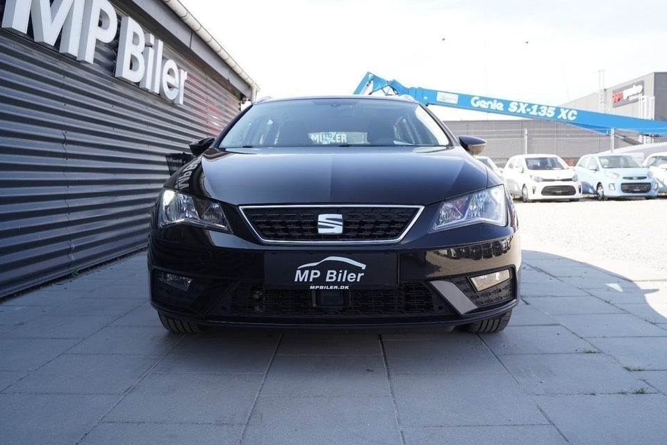 Seat Leon 1,6 TDi 115 Style ST DSG 5d