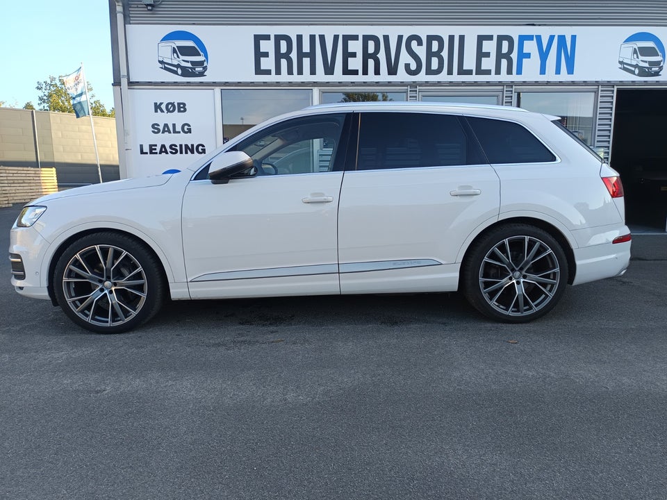 Audi Q7 3,0 TDi 272 quattro Tiptr. Van 5d