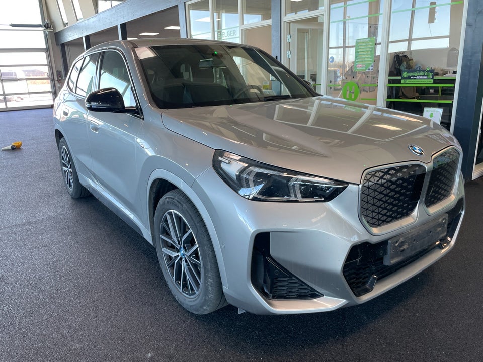 BMW iX1 eDrive20 M-Sport 5d