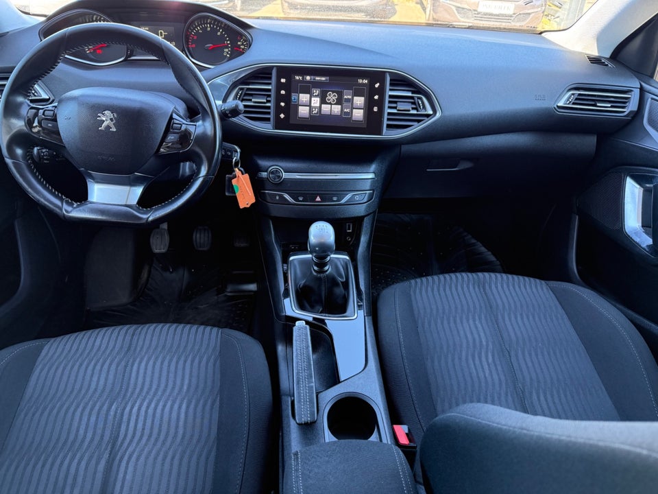 Peugeot 308 1,6 BlueHDi 120 Active SW 5d