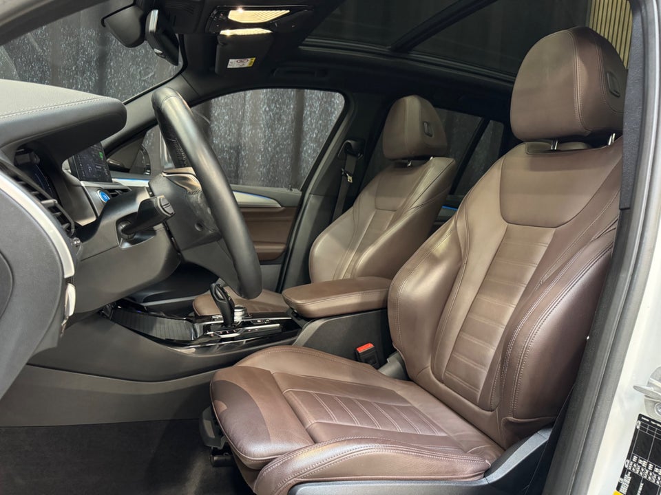BMW iX3 Charged Plus 5d