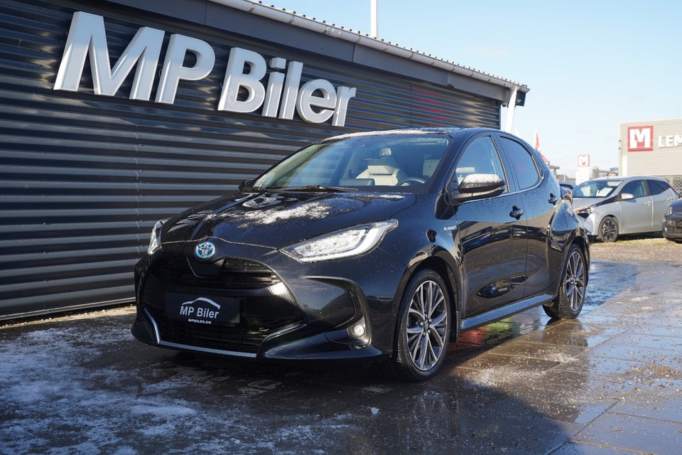 Toyota Yaris 1,5 Hybrid H4 e-CVT 5d