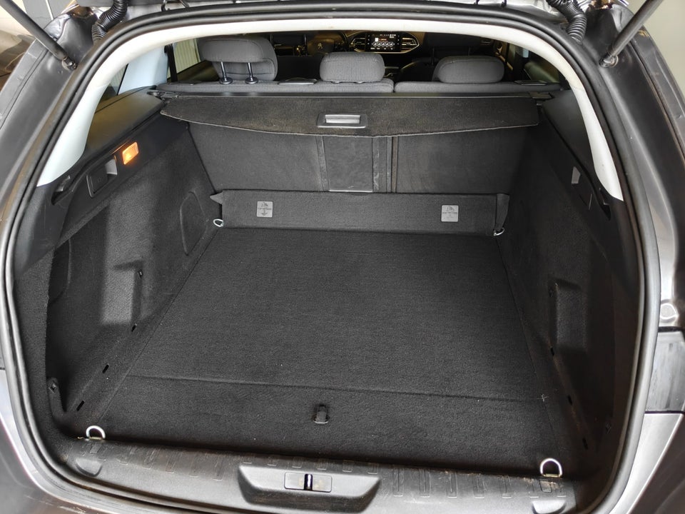 Peugeot 308 1,6 BlueHDi 120 Allure SE SW 5d