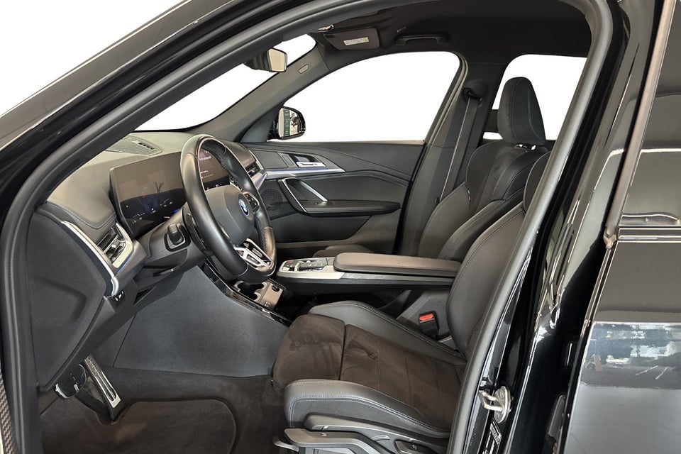 BMW iX1 xDrive30 M-Sport 5d