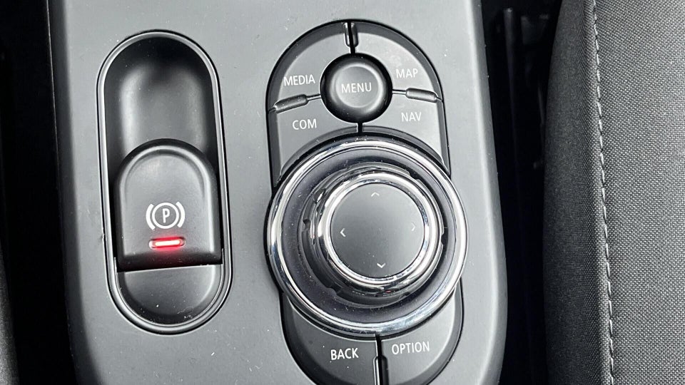 MINI Cooper SE Essential 3d