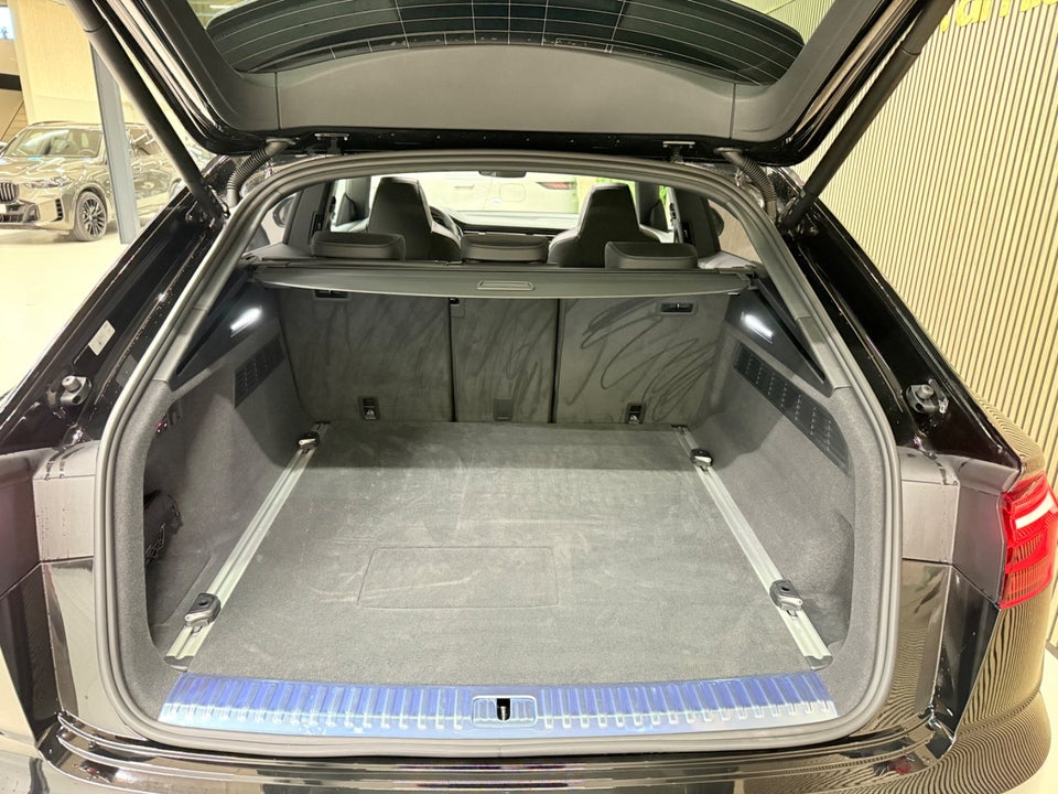 Audi Q8 60 TFSie S-line Edition quattro Tiptr. 5d