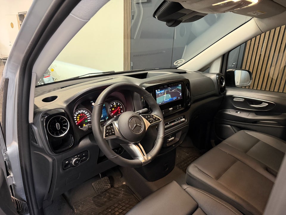 Mercedes Vito 119 2,0 CDi A2 Kassevogn SELECT aut. RWD