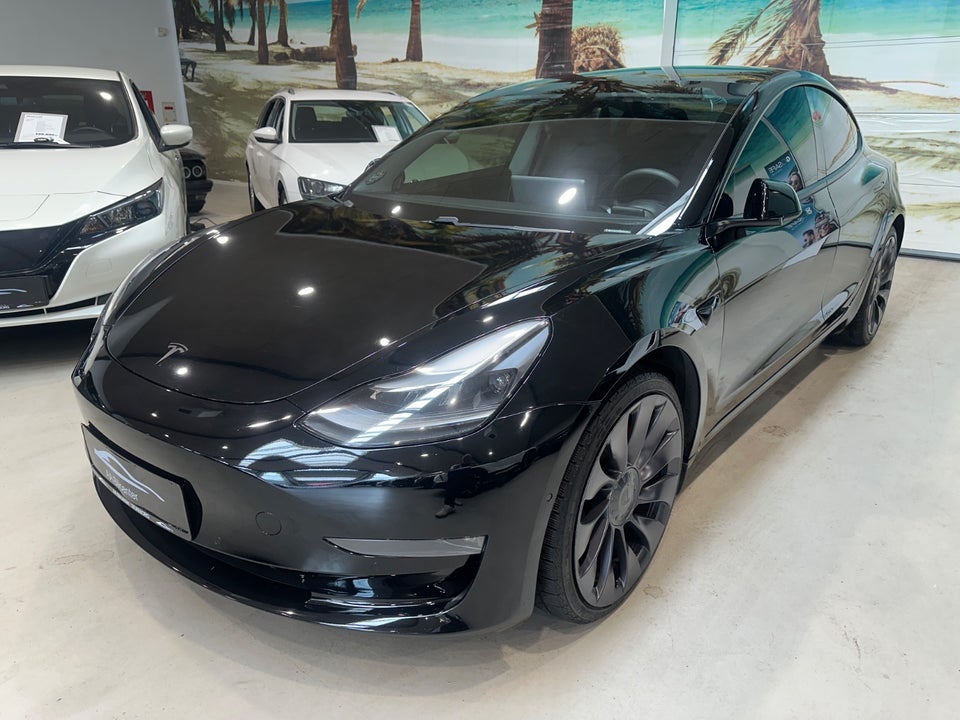 Tesla Model 3 Performance AWD 4d