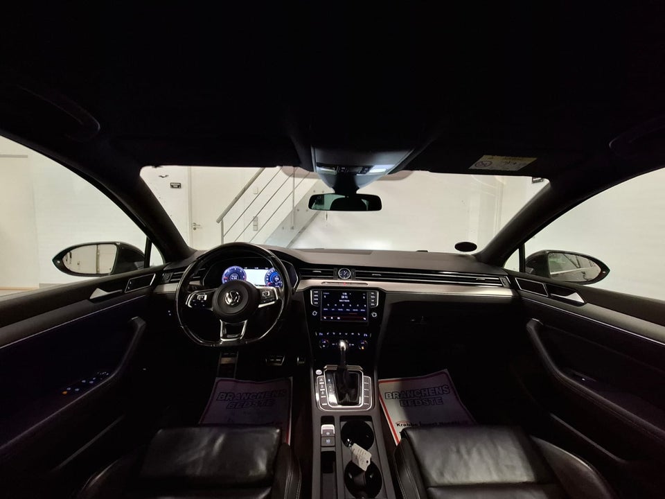 VW Passat 2,0 TDi 240 R-line Variant DSG 4Motion 5d
