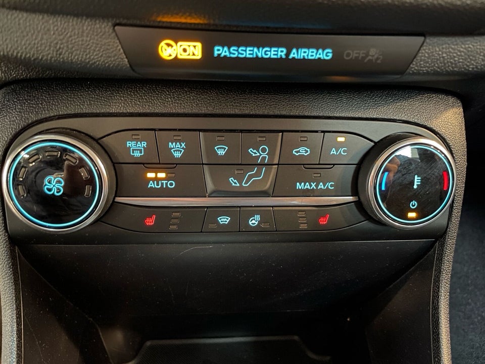 Ford Fiesta 1,0 EcoBoost mHEV Titanium 5d