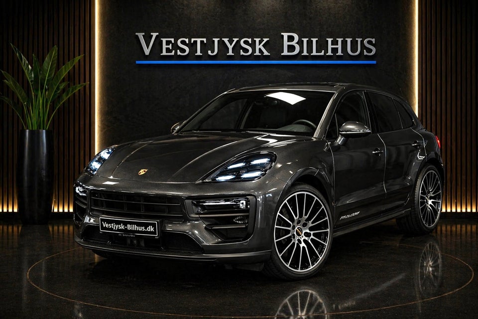 Porsche Macan 5d