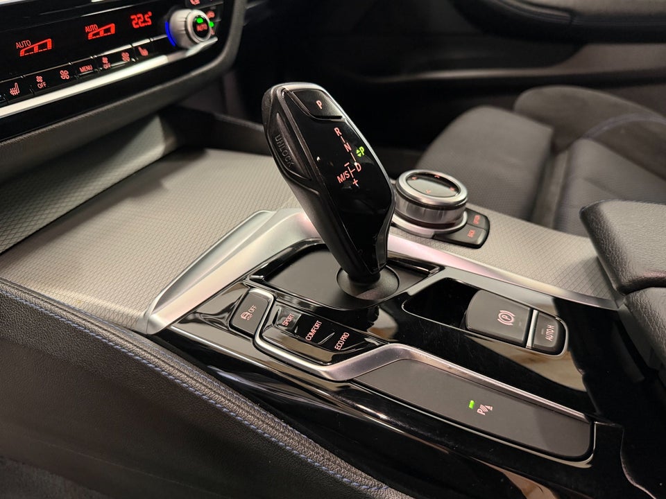 BMW 520d 2,0 Touring M-Sport aut. Van 5d