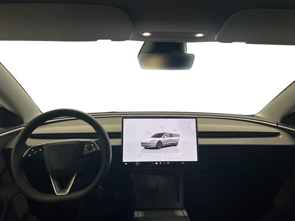 Tesla Model 3 Long Range AWD 4d