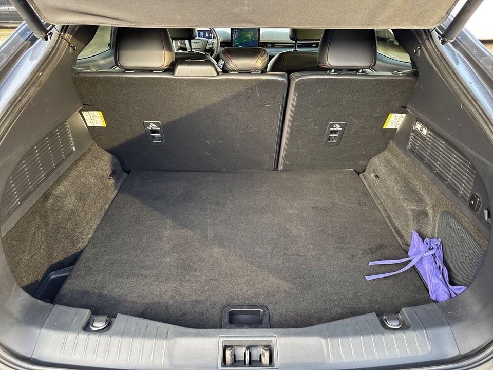 Ford Mustang Mach-E 98 Premium Extended Range 5d