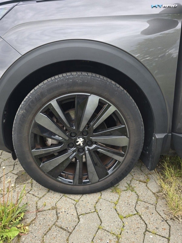 Peugeot 3008 1,6 Hybrid GT Black Pack EAT8 5d