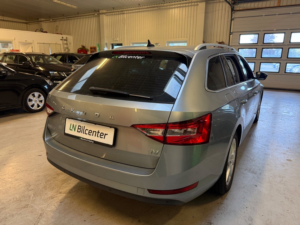 Skoda Superb 1,4 TSi iV Style Combi DSG 5d