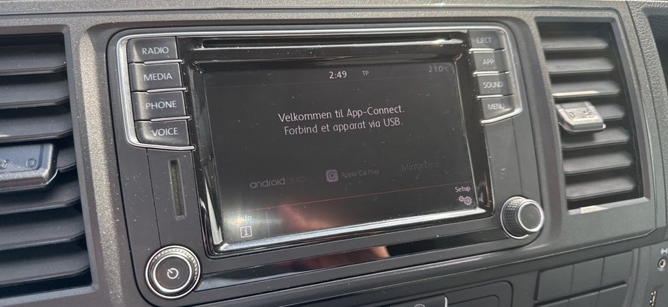 VW Transporter 2,0 TDi 150 Ladvogn lang