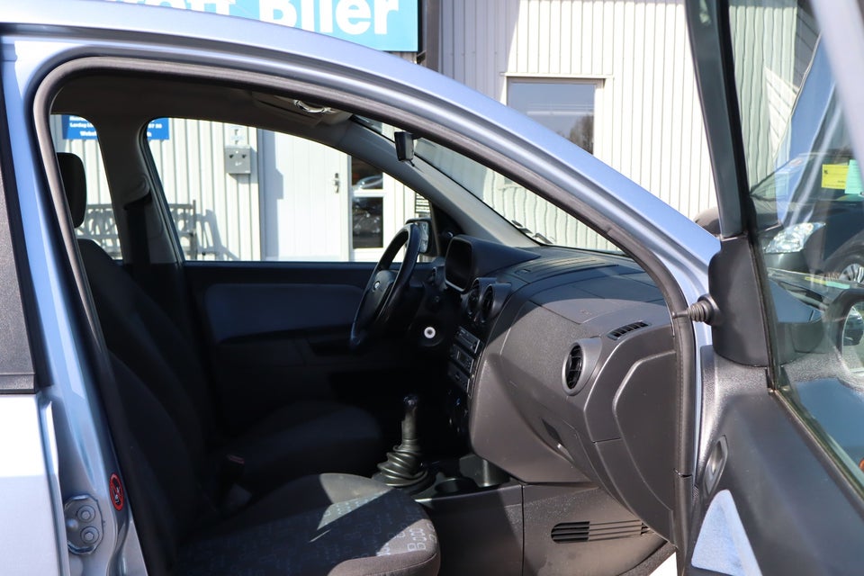 Ford Fusion 1,4 Elegance 5d