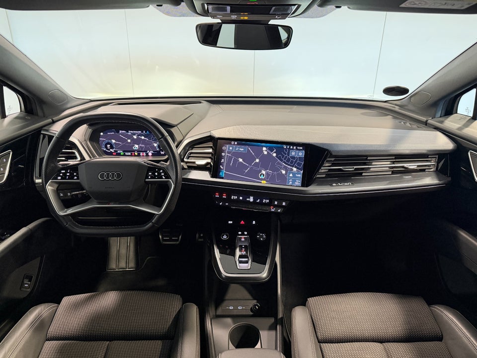 Audi Q4 e-tron 45 S-line Sportback 5d