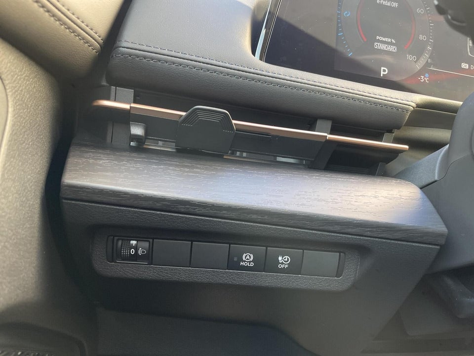 Nissan Ariya 63 Engage 5d