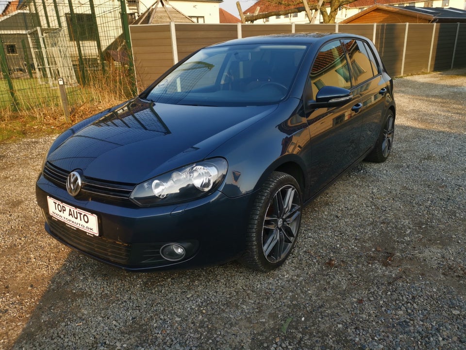 VW Golf VI 1,6 TDi 105 BlueMotion 5d