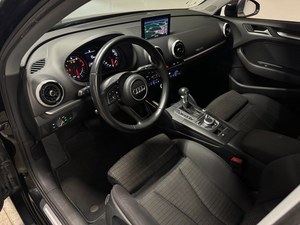 Audi A3 1,5 TFSi 150 Sport S-tr. 4d