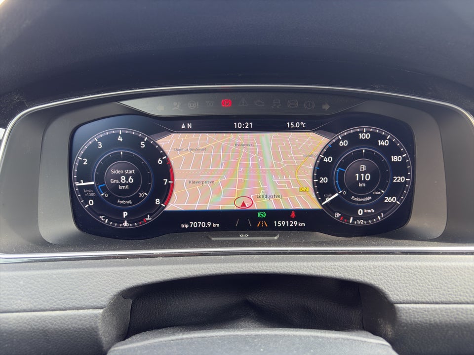 VW Golf VII 1,5 TSi 150 R-line DSG Van 5d