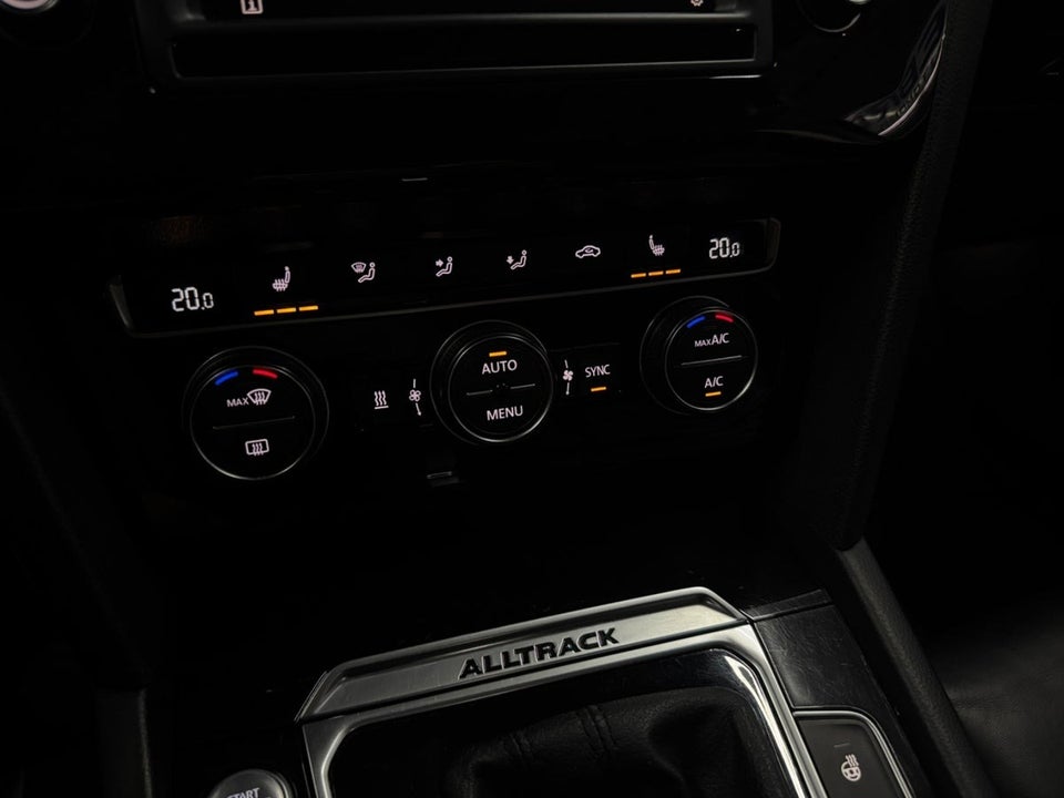 VW Passat Alltrack 2,0 TDi 190 Executive DSG 4Motion 5d