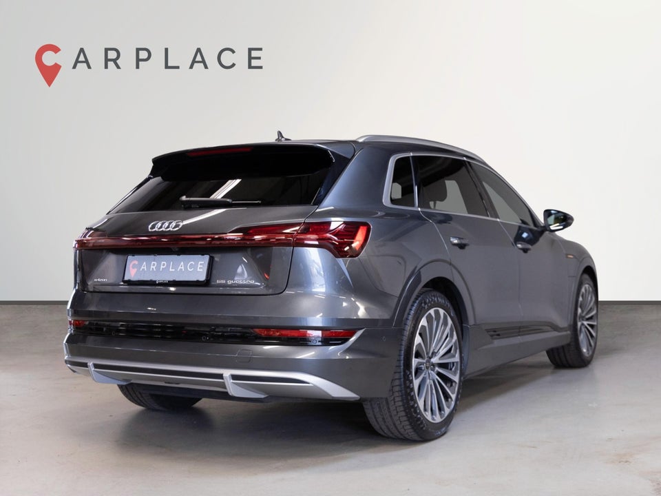 Audi e-tron 55 S-line quattro 5d
