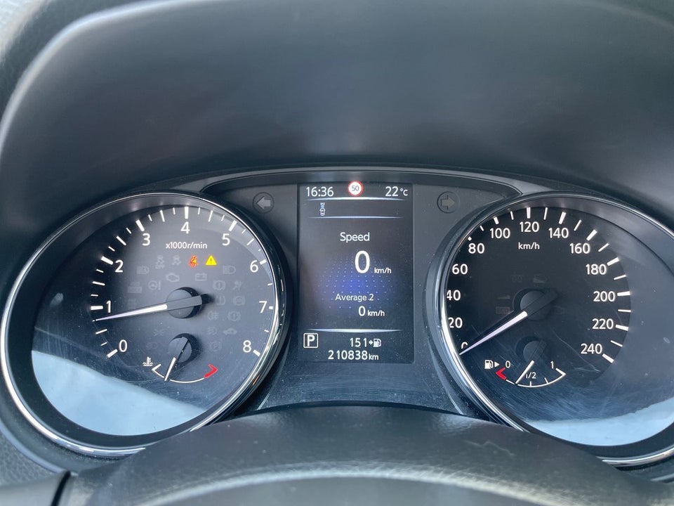 Nissan Qashqai 1,2 Dig-T 115 N-Connecta X-tr. 5d