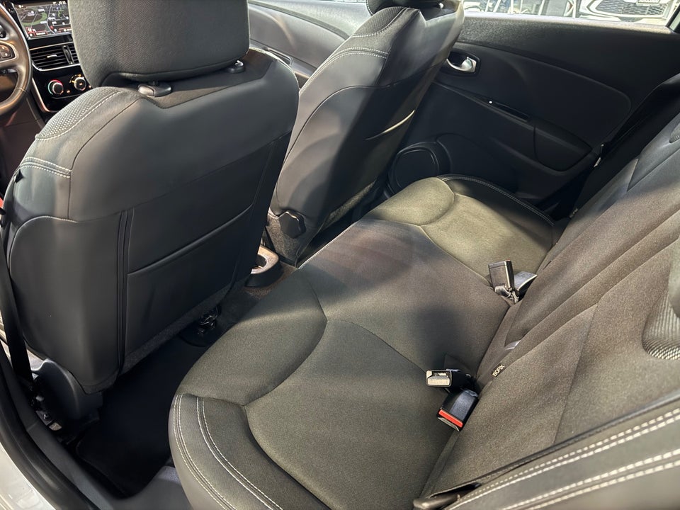 Renault Clio IV 0,9 TCe 90 Zen Sport Tourer 5d