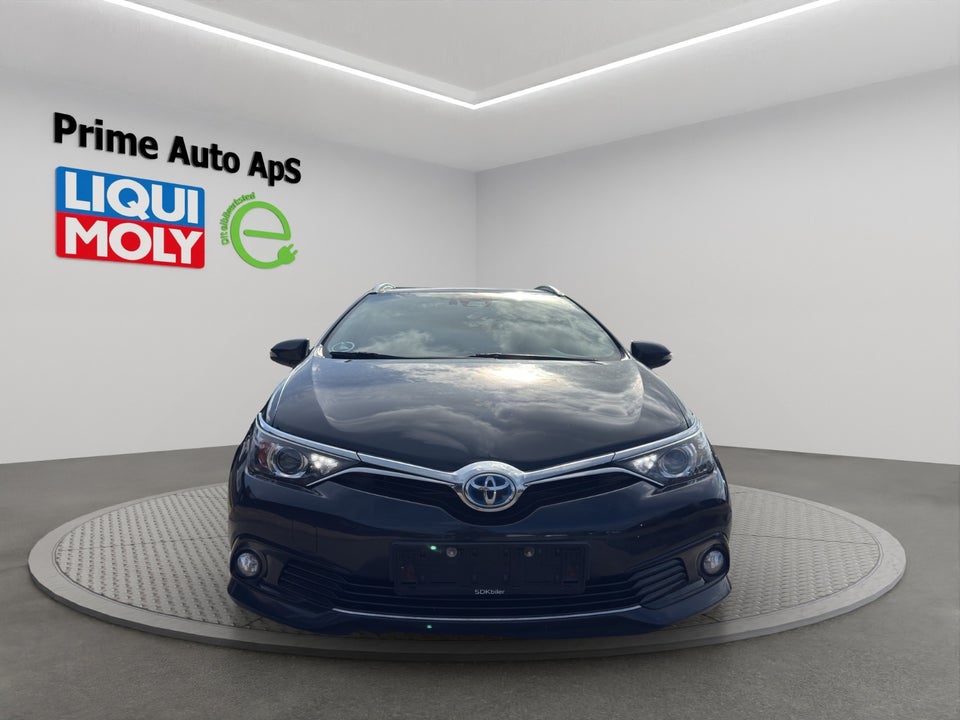 Toyota Auris 1,8 Hybrid H1 Touring Sports CVT 5d